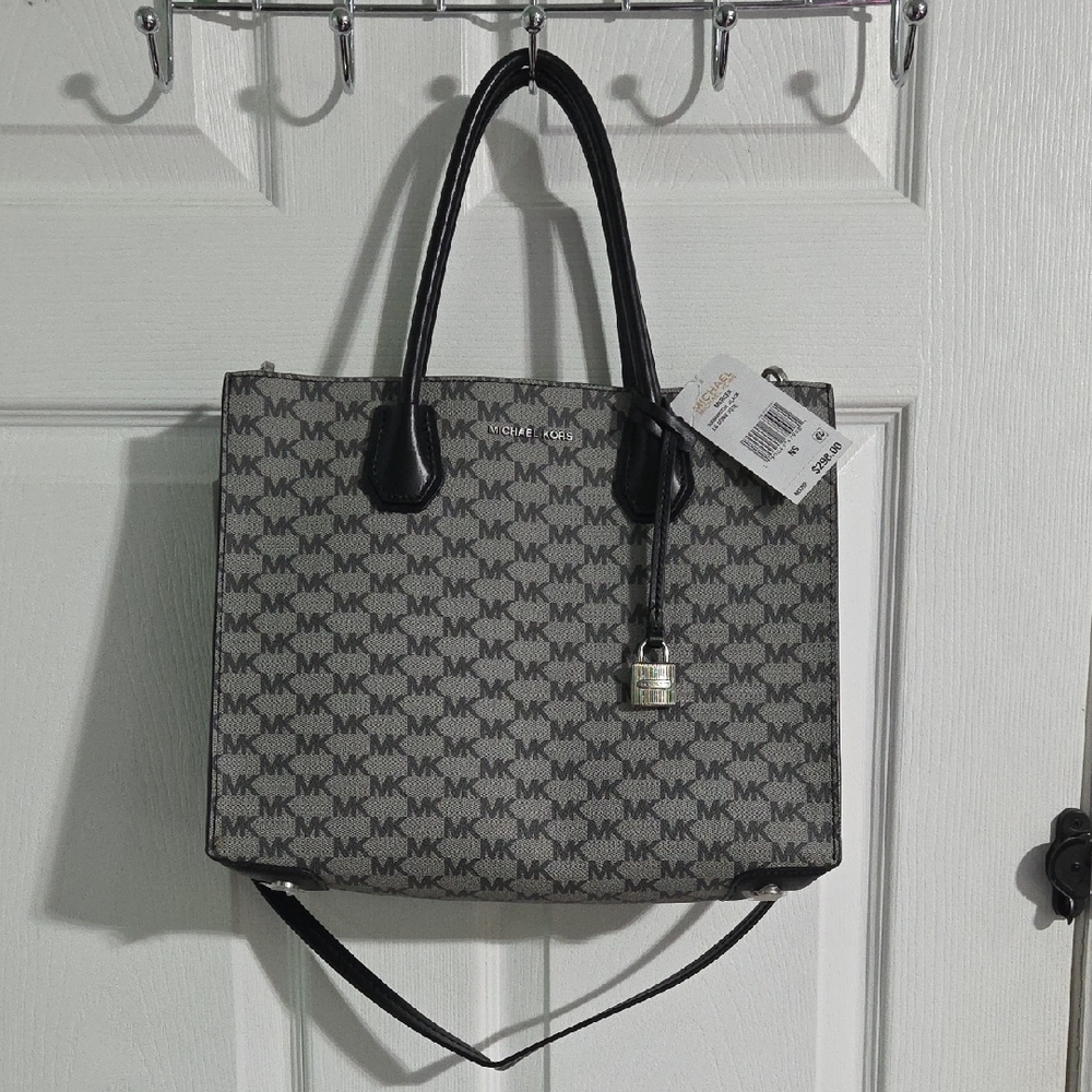 Michael Kors Black and Gray Signature Tote